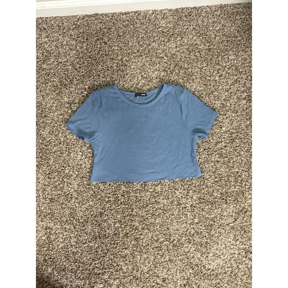 Blue Ribbed Cutout Back Crop Top with Chain Detail